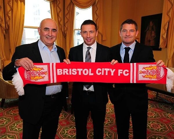 New Beginnings at Ashton Gate: McInnes, Sexstone, and Docherty Introduced as Bristol City's Management Team (Championship Football, 2011)