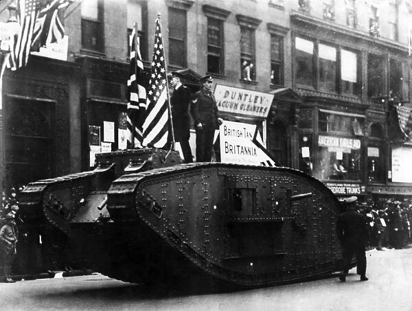 British and American soldiers on a tank, WW1