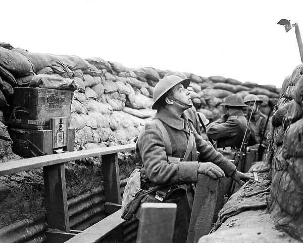 British soldier in trench with periscope, WW1