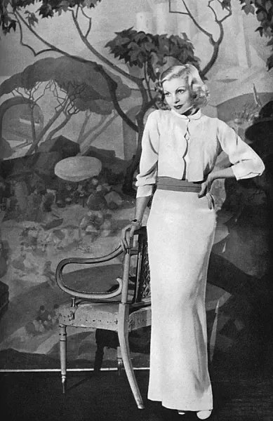 Claire Luce in Schiaparelli Evening Dress Print, 1934. Art Prints, Posters  & Puzzles from Mary Evans