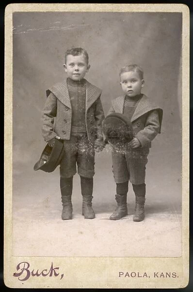 Costume  /  Boys  /  Photo  /  1890S