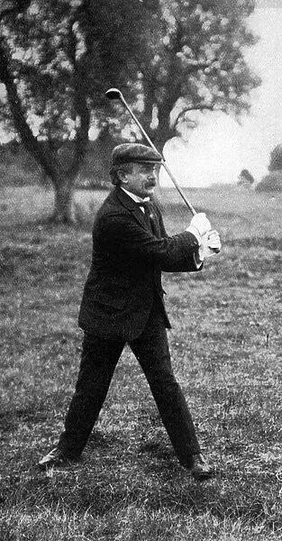 David Lloyd George playing golf at Nice