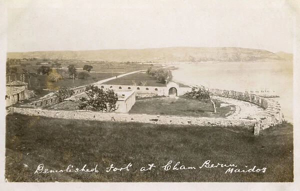 Demolished fort at Cham Berum, Maydos, Dardanelles