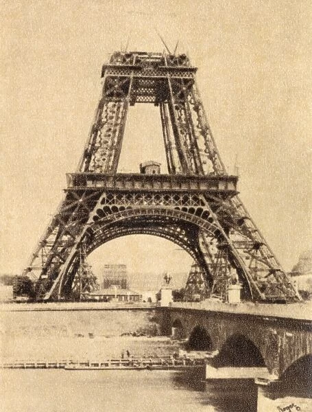 Eiffel Tower Photo