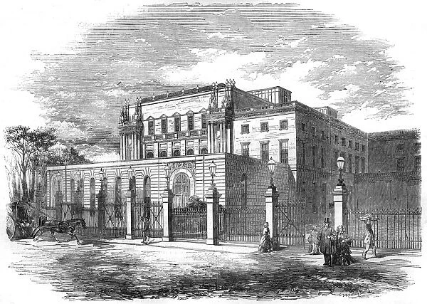 Exterior of new ball room at Buckingham Palace, 1856