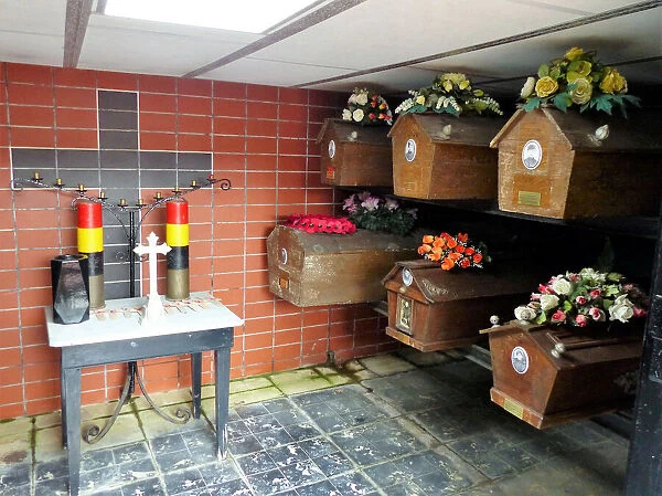 Flemish Soldiers Memorial Crypt, Zonnbeke