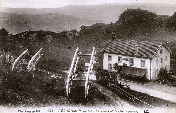 France - Gerardmer - Woodmen with sledges