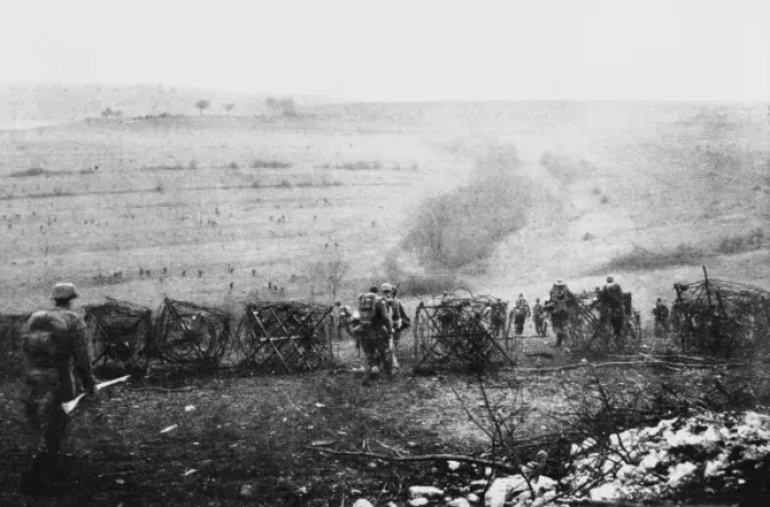 Framed Print : WWI German Attack Through Verdun Defences Print