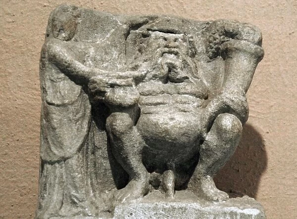 Goddess of fertility. Sculpture. 3rd-2nd centuries. Of Amant