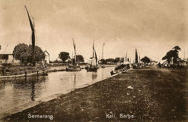 Kali Baroe canal, Semarang, North Java, Indonesia