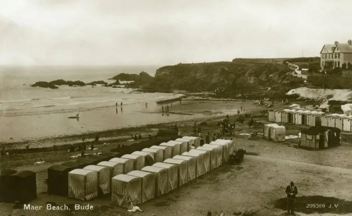 Framed Print : Maer Beach Print, Bude, Cornwall Framed Print : Maer Beach Print, Bude, Cornwall