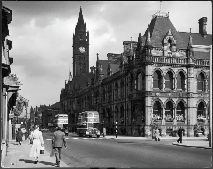Framed Print : Middlesbrough Town Hall Print Framed Print : Middlesbrough Town Hall Print