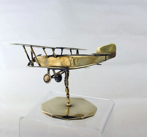 Model of a Fairey Fox Mark IA biplane, c 1926