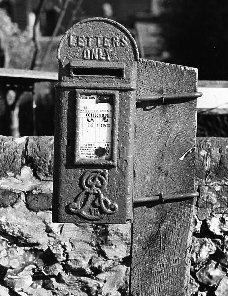An old English country post box, at Wheelers End, Buckinghamshire, England