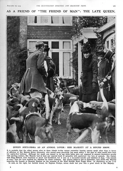 Photo of Queen Alexandra inspecting hounds at a show
