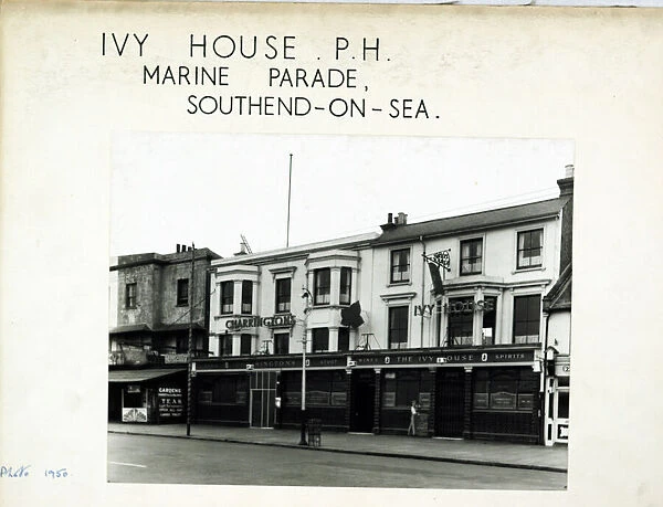 Photograph of Ivy House PH, Southend, Essex