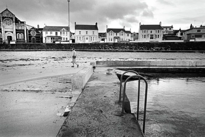 Framed Print : Portstewart Beach Scene Print 1988 Framed Print : Portstewart Beach Scene Print 1988