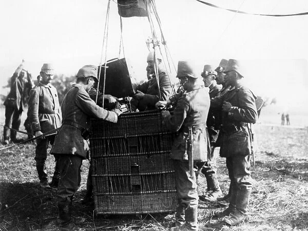 Preparing for ascent in balloon, Western Front, WW1