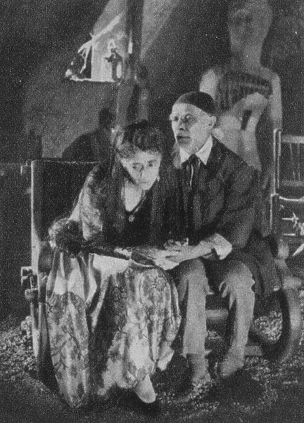 A Scene from Confetti (1927)