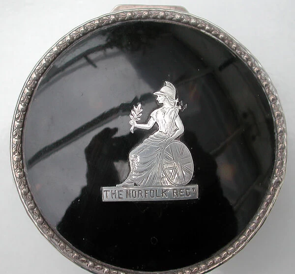 Silver jewellery box with tortoiseshell lid