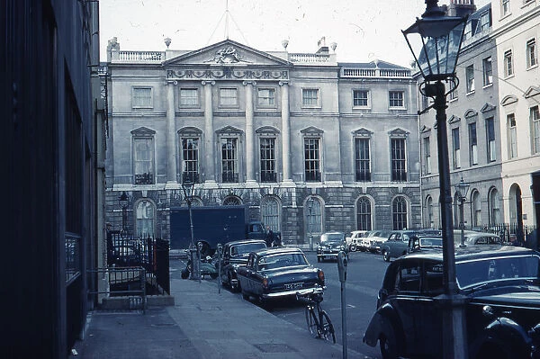 Stratford House in Stratford Place, London, c. 1960. Thi?