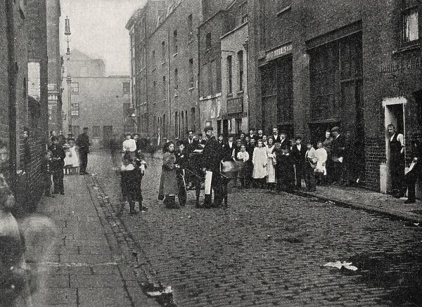 Street scene in Hoxton, East End of London