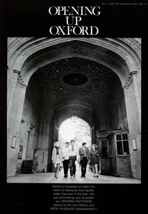 Framed Print : Students at Oxford University Print, 1968 Framed Print : Students at Oxford University Print, 1968