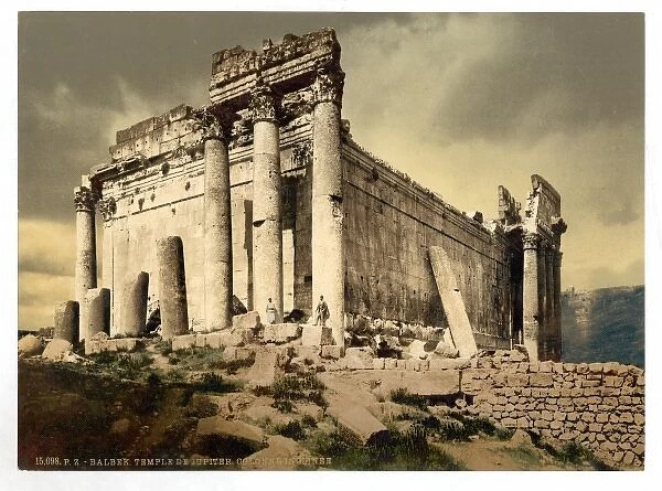Temple of Jupiter, leaning column, Baalbek, Holy Land, (i. e