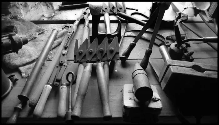 Framed Print : Tools on bench Print, Barbara Hepworth studio