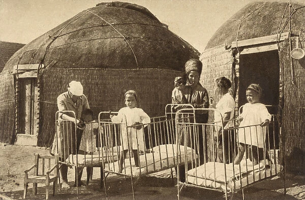 Turkmenistan - Delivery of some modern cot beds
