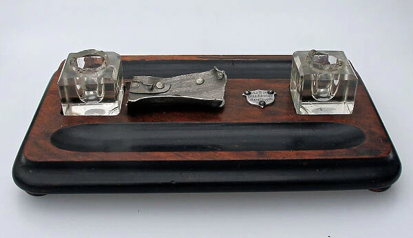 Writing desk set with Duralium metal from Zeppelin L32