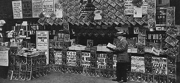 Wymans book stall at Paddington Station, 1915