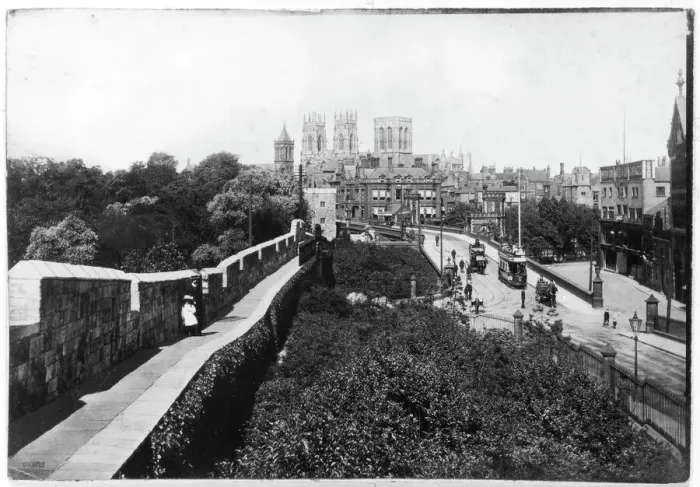 Framed Print : YORK - 1911 York from City Walls Print Framed Print : YORK - 1911 York from City Walls Print