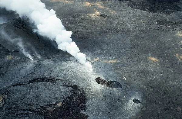 Hawaii Kilauea Volcano - vent active 1986