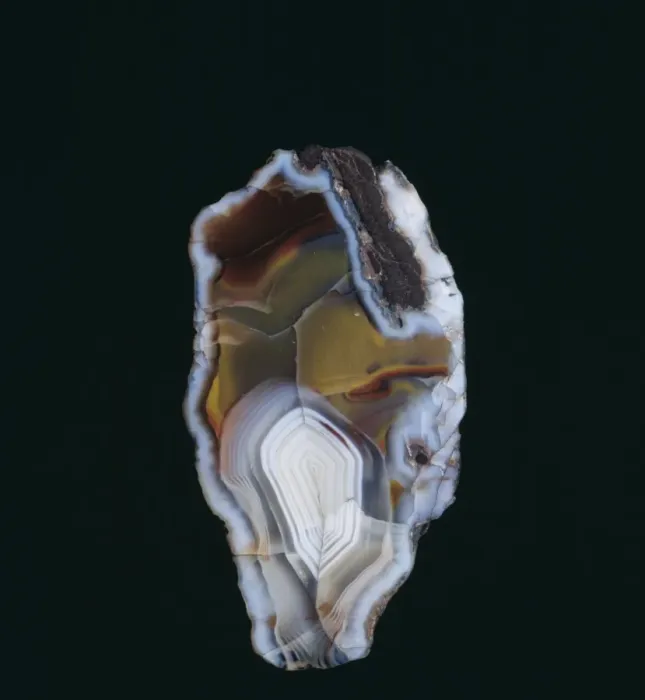 Framed Print : Agate Print, Section through a specimen from Middlefield, Scotland Framed Print : Agate Print, Section through a specimen from Middlefield, Scotland