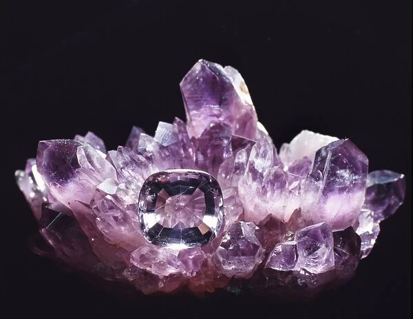 Amethyst crystals C013  /  6669