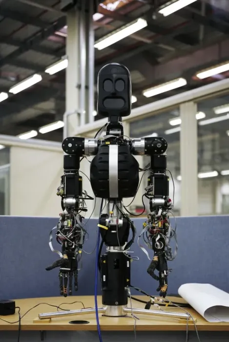 Framed Print : BERT2 Humanoid Robot Print Framed Print : BERT2 Humanoid Robot Print
