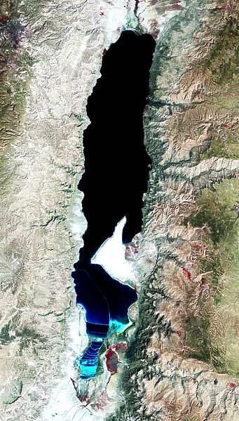 Dead Sea, 1972 satellite image C014  /  4706