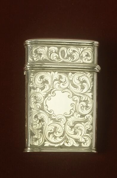 Decorative lancet case, circa 1800 C017  /  3572