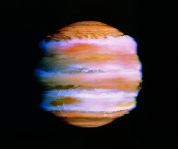 Effect on Jupiters atmosphere of comet impacts