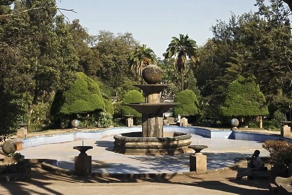 Guenete Leul Palace gardens, Ethiopia C017  /  7626