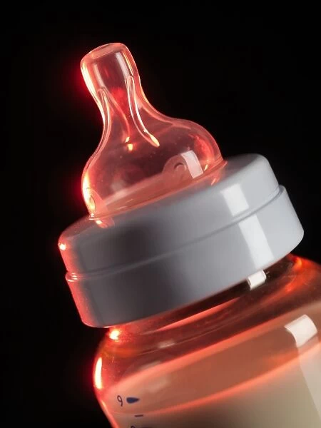 Heated babys bottle