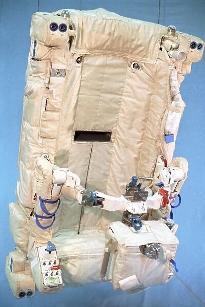 Manoeuvring unit for Russian space suit