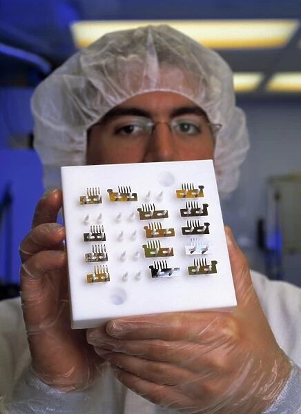 Microcombs for X-ray telescopes