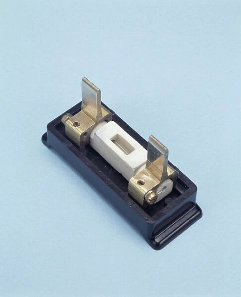 Rewirable electrical fuse