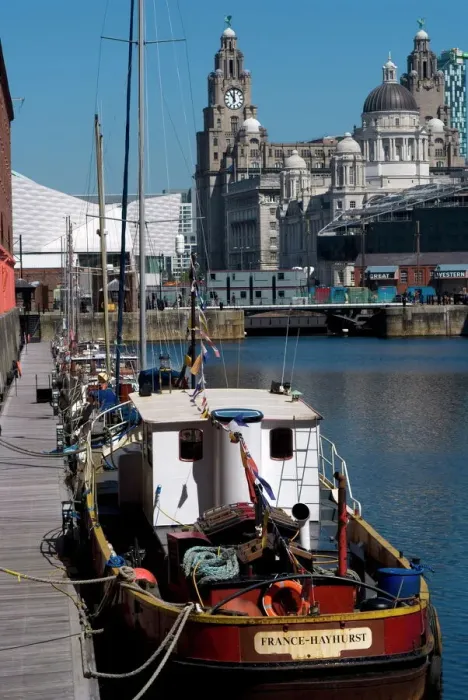 Framed Print : Albert Dock Print, Liverpool, UNESCO World Heritage Site Framed Print : Albert Dock Print, Liverpool, UNESCO World Heritage Site