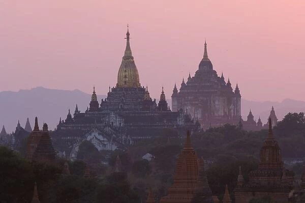 Ananda Temple and That-byin-nyu Temple, Bagan (Pagan), Myanmar (Burma), Asia