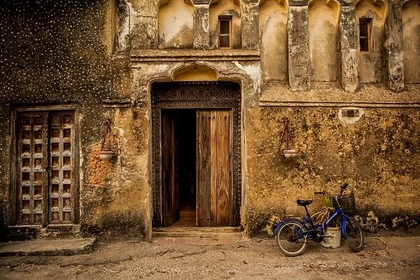 Arabic doorway in Stone Town, UNESCO World Heritage Site, Zanzibar Island, Tanzania