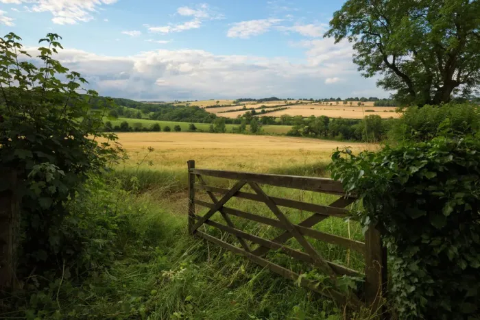Framed Print : Five Bar Gate Print, Cotswolds Landscape Framed Print : Five Bar Gate Print, Cotswolds Landscape