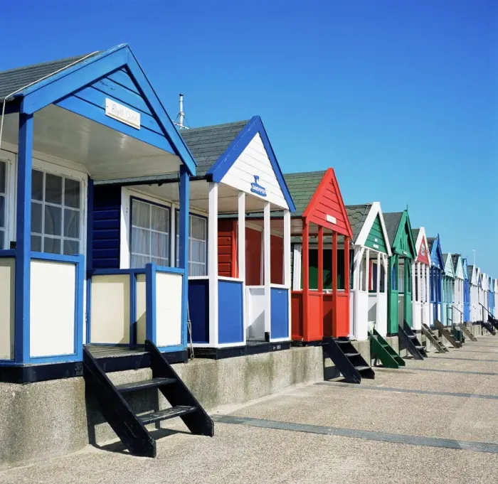 Framed Print : Southwold Beach Huts Print Framed Print : Southwold Beach Huts Print